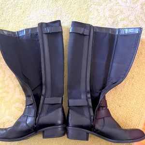 Women’s Black Boots. Size 9